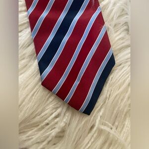 Elegant Striped Red and Blue Tie, made in Italy